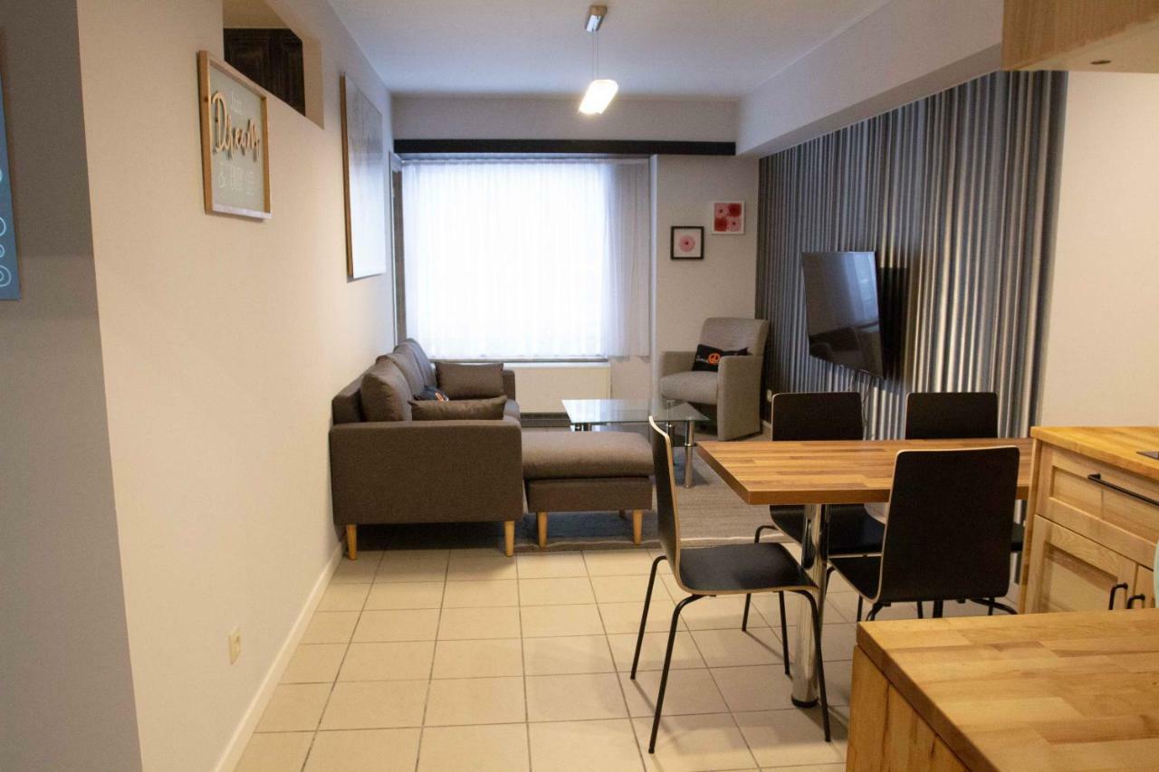Apartment Renovated In Center *