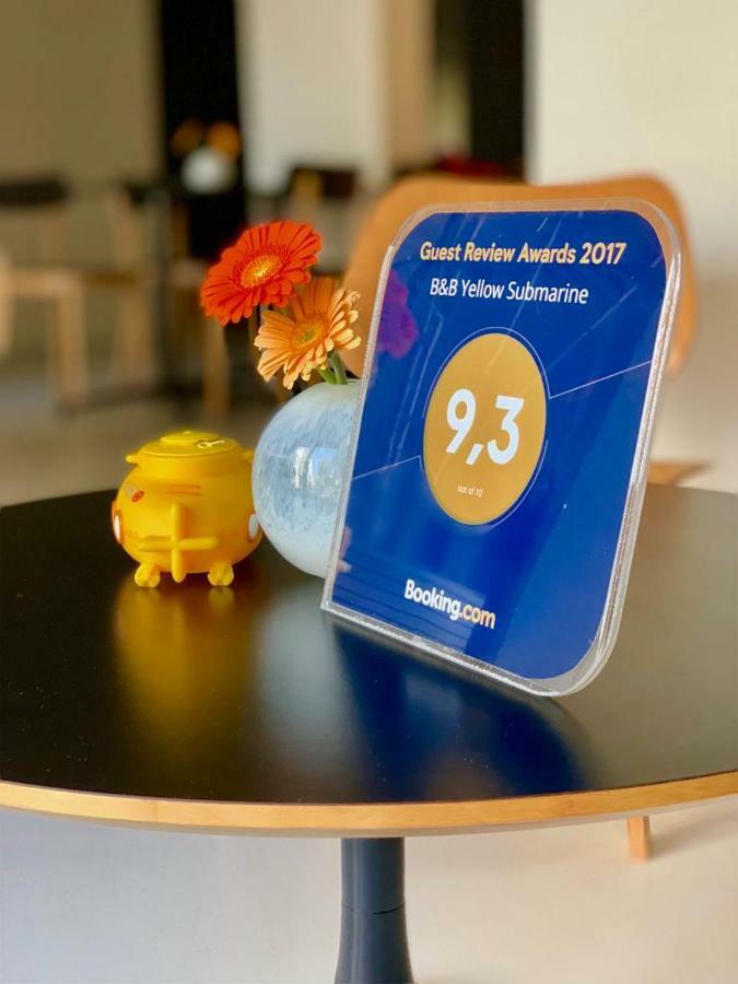 Yellow Submarine Bed & Breakfast Antwerpen
