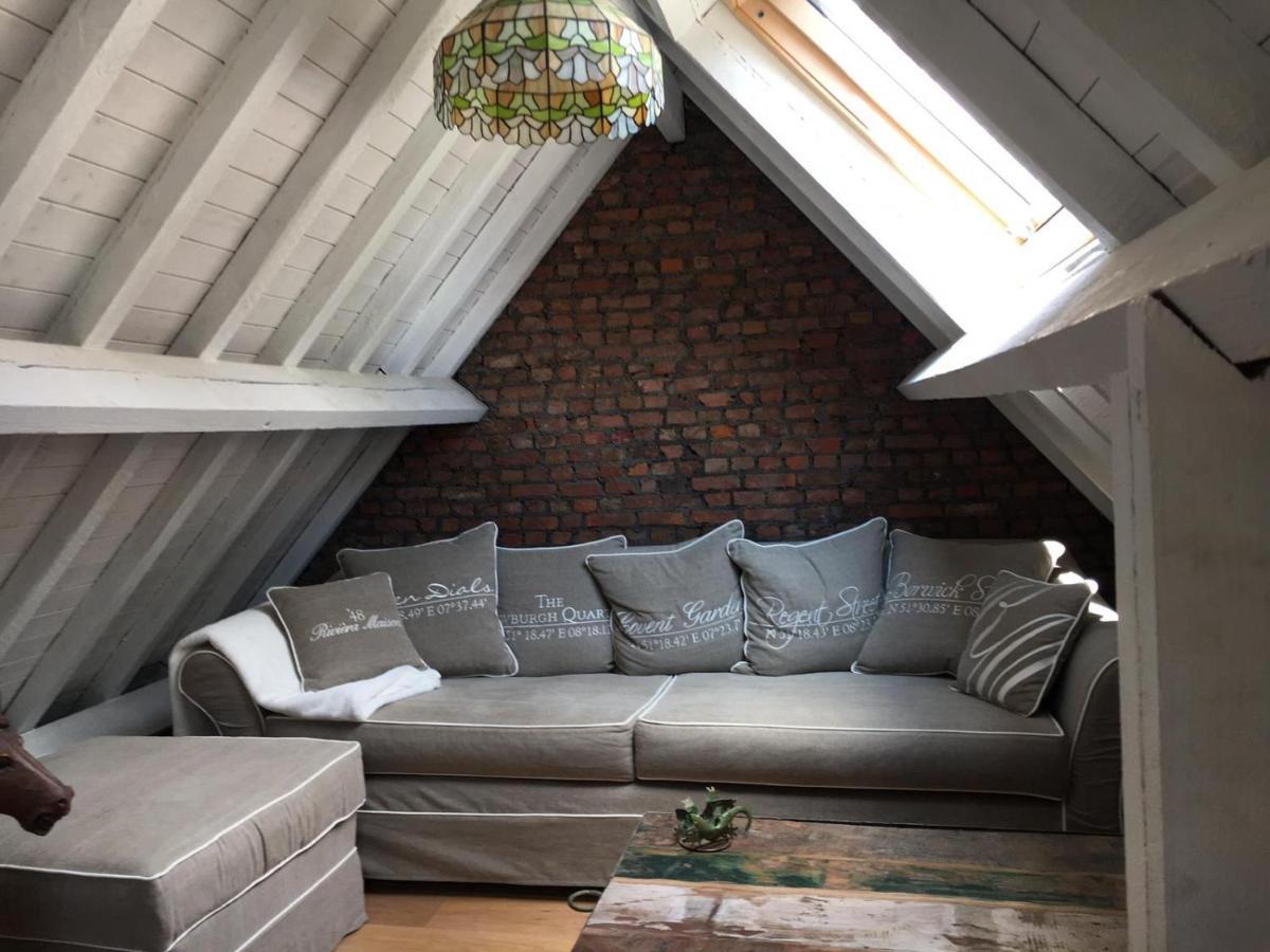 Holiday home Huisje Van Marlies
