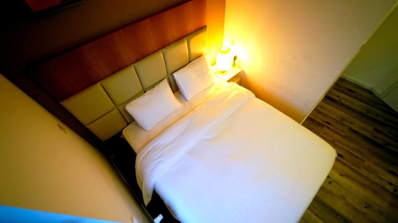 Flox Hotel 2*