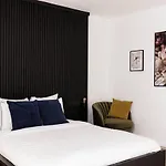 Gorgeous Apartment In Old City Centre Of Antwerp 1