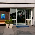 Holiday Inn Express Antwerpen City North By Ihg
