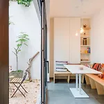 Stylishly Furnished Private Home In A Vibrant Area