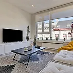 Top Located Cozy Apartments Next To Kmska