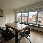 Spacious Apartment Next To Port Of Antwerp