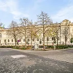 Museum Garden View Apartment Antwerp South