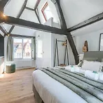 Huswell - Urban Getaway In The Heart Of Antwerp