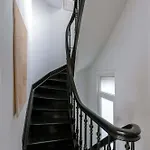 Huswell - Cozy Apartment In Antwerps Shopping District, Pets