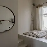 Mooi Licht Appartement In Bruisend Antwerpen!
