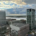 Luxurious Apartment With Panoramic View