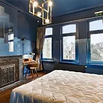 Boutique Baron Osy Suite