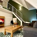 Luxury Suites Castel By Rikas Hotels