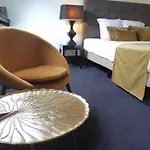 B in Antwerp
