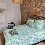 Brick 36 Antwerp - Contemporary Flat With Authentic Touch