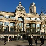 Cozy Apartment In Antwerpen Near Eilandje