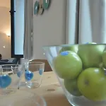 Cozy Apartment In Antwerpen Near Eilandje