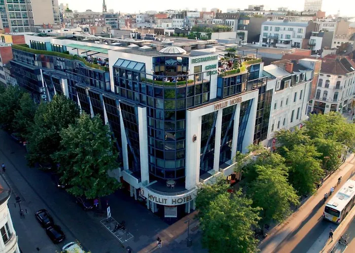 Hyllit Hotel