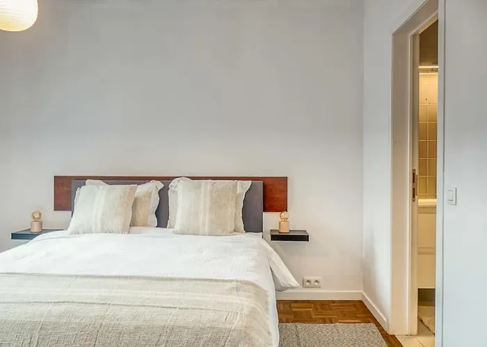 Smart And Cosy 4P Apt In Antwerp With Balcony