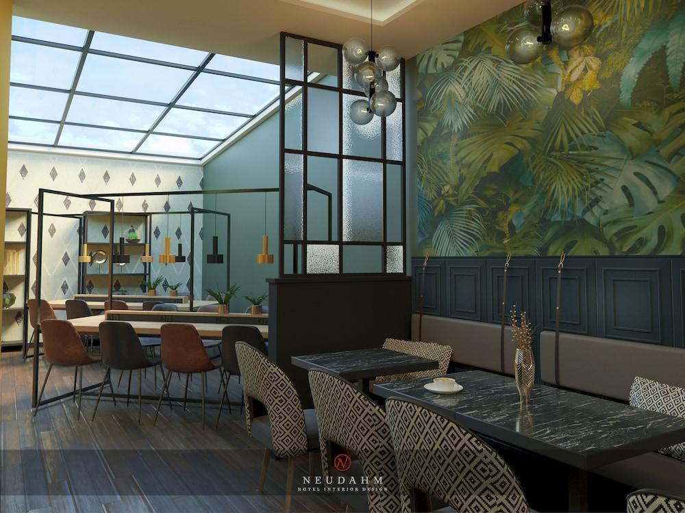 Leonardo Hotel 4*