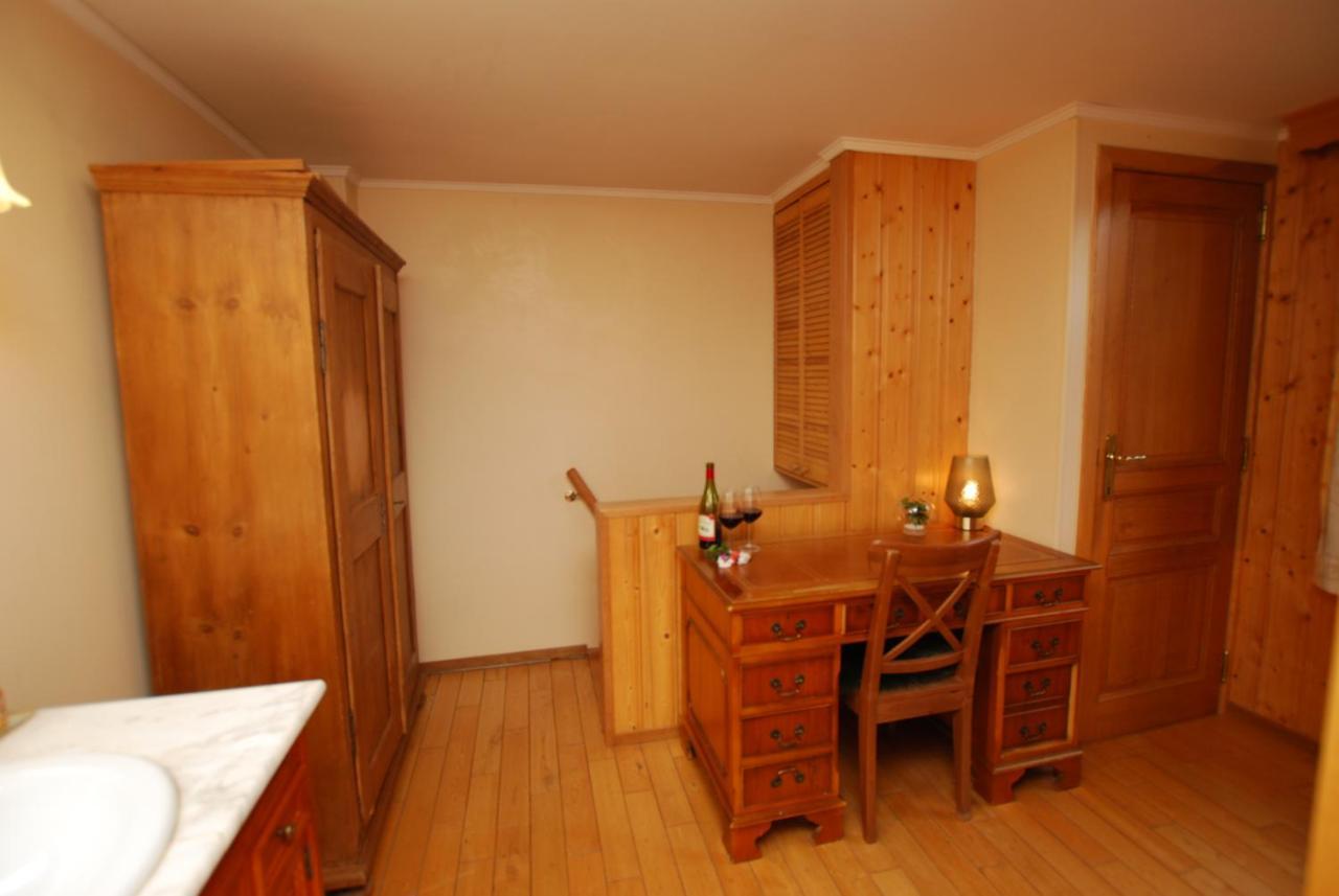 The 16th Century Horse Alley Apartment