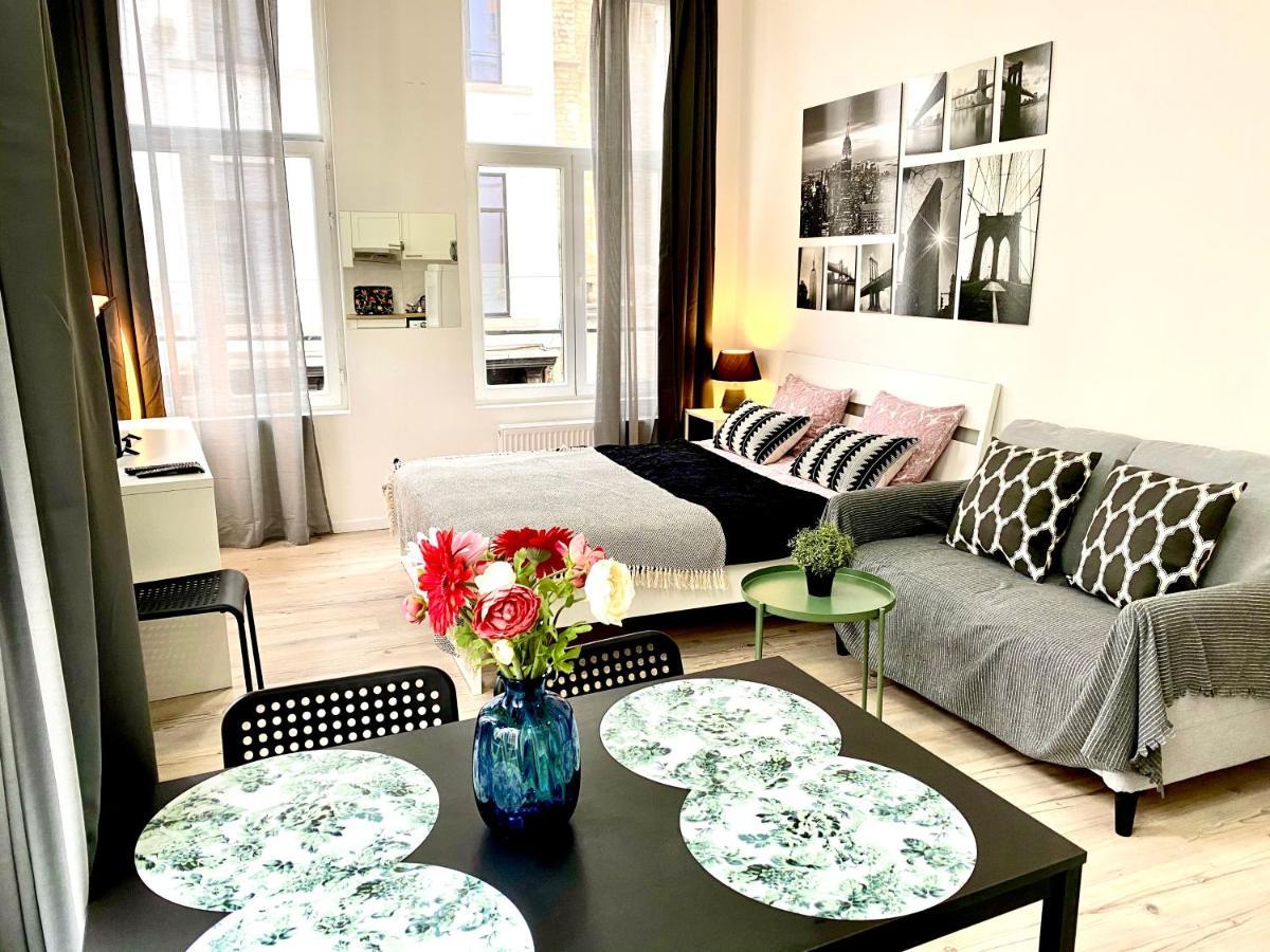 Bonjour сentre 3 Apartment Antwerp