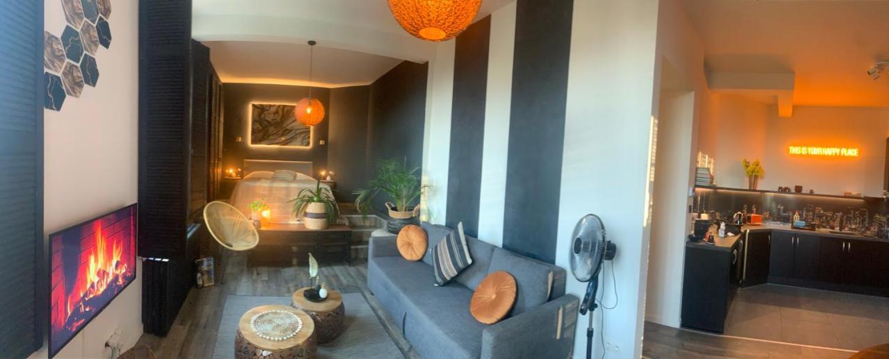 Sleep - Black And Gold Loft Cityview Apartment Antwerp