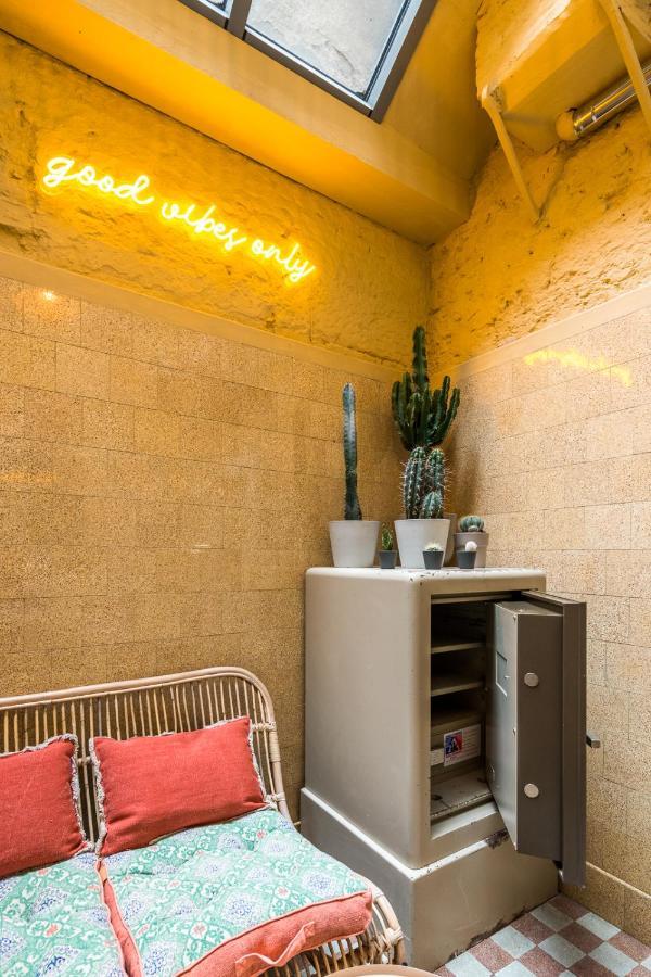 Beautiful In The Heart Of Apartment