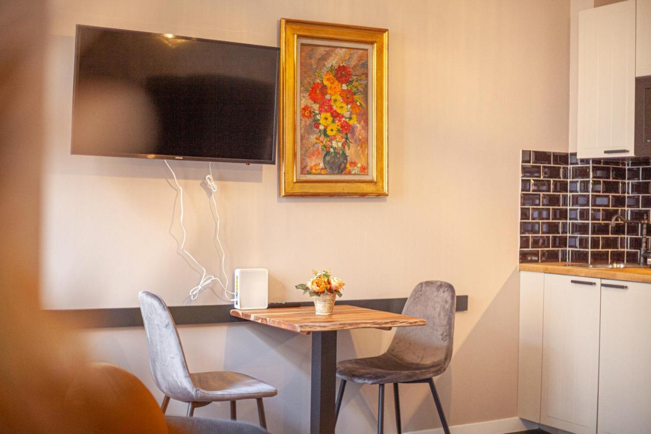 Luxury Suites Royal *