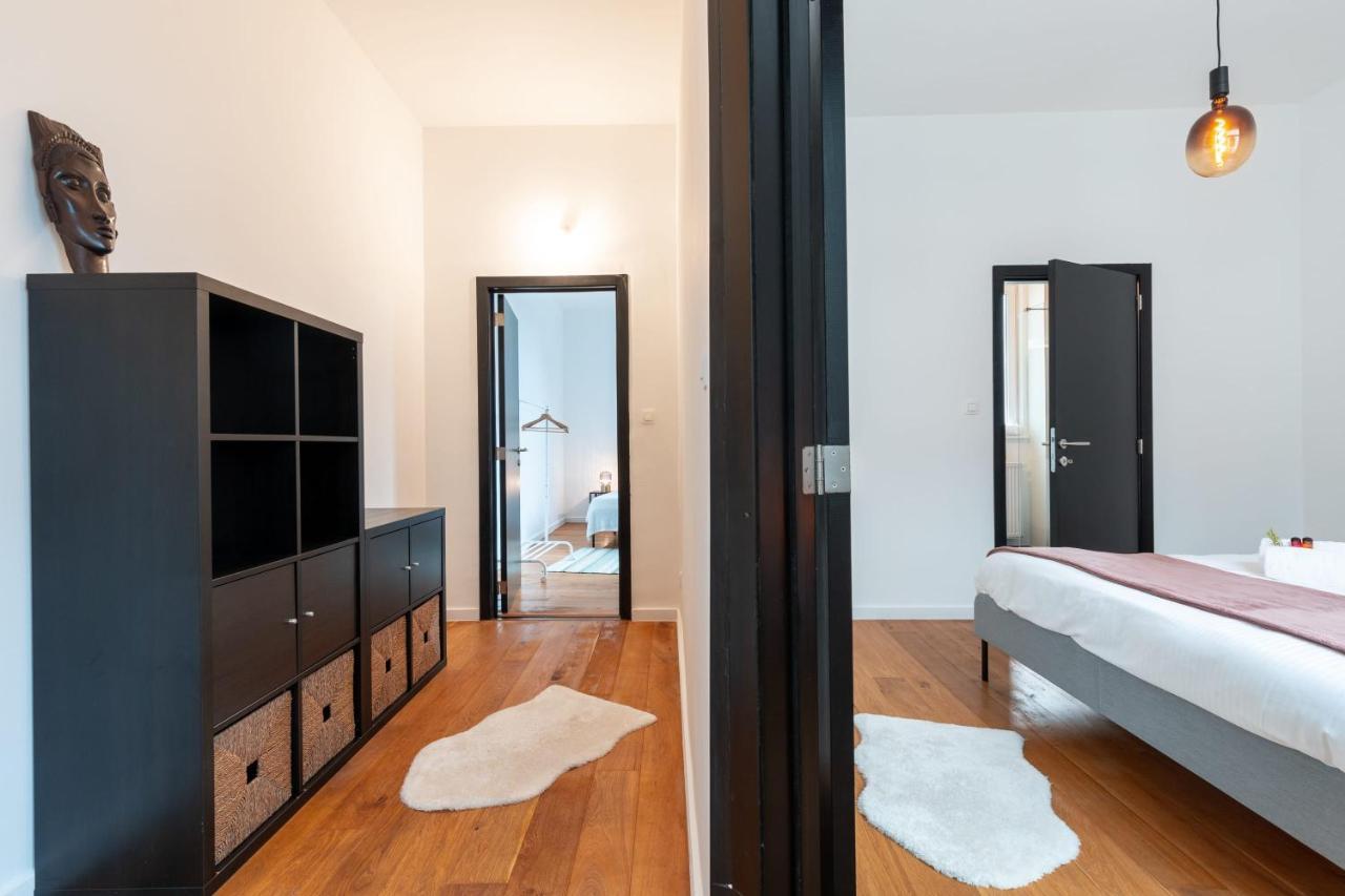 Apartment Super Cozy 2 Bedroom Apt Near Station *