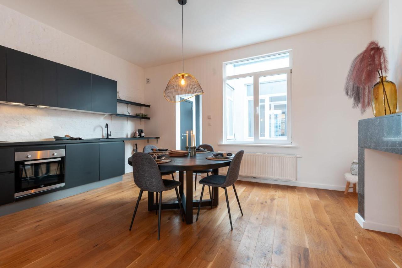 Apartment Super Cozy 2 Bedroom Apt Near Station