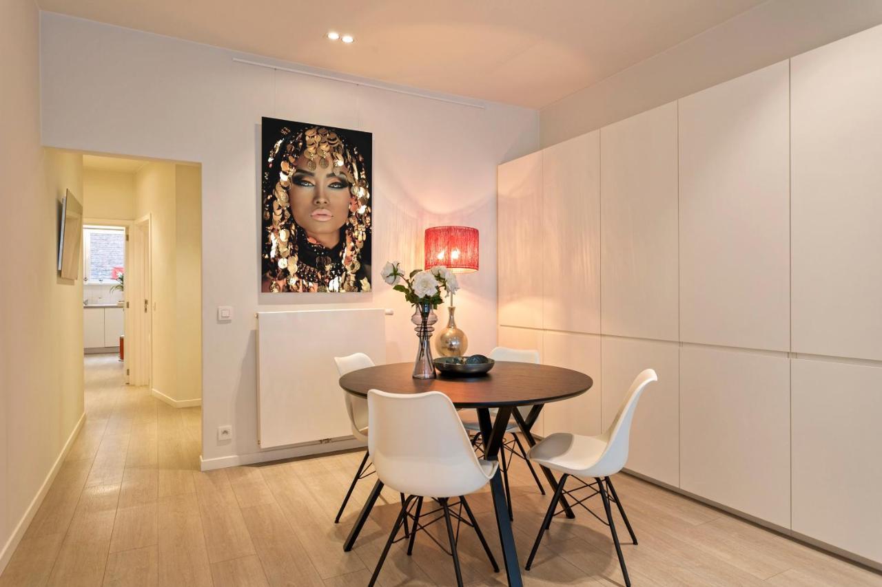 Apartment Located Cozy Next To Kmska *