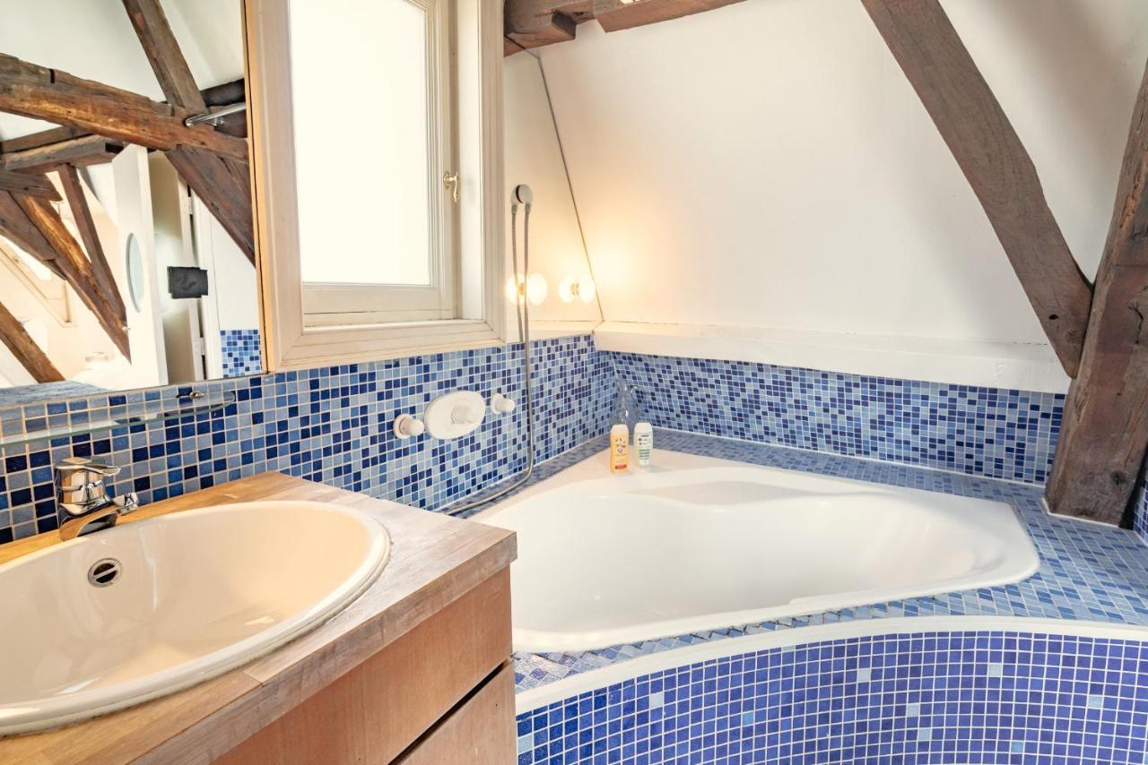 Apartment The Charming Hendrik Square *