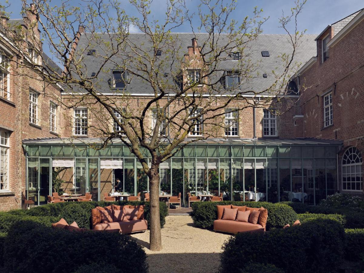 Botanic Sanctuary - The Leading Of The World Hotel