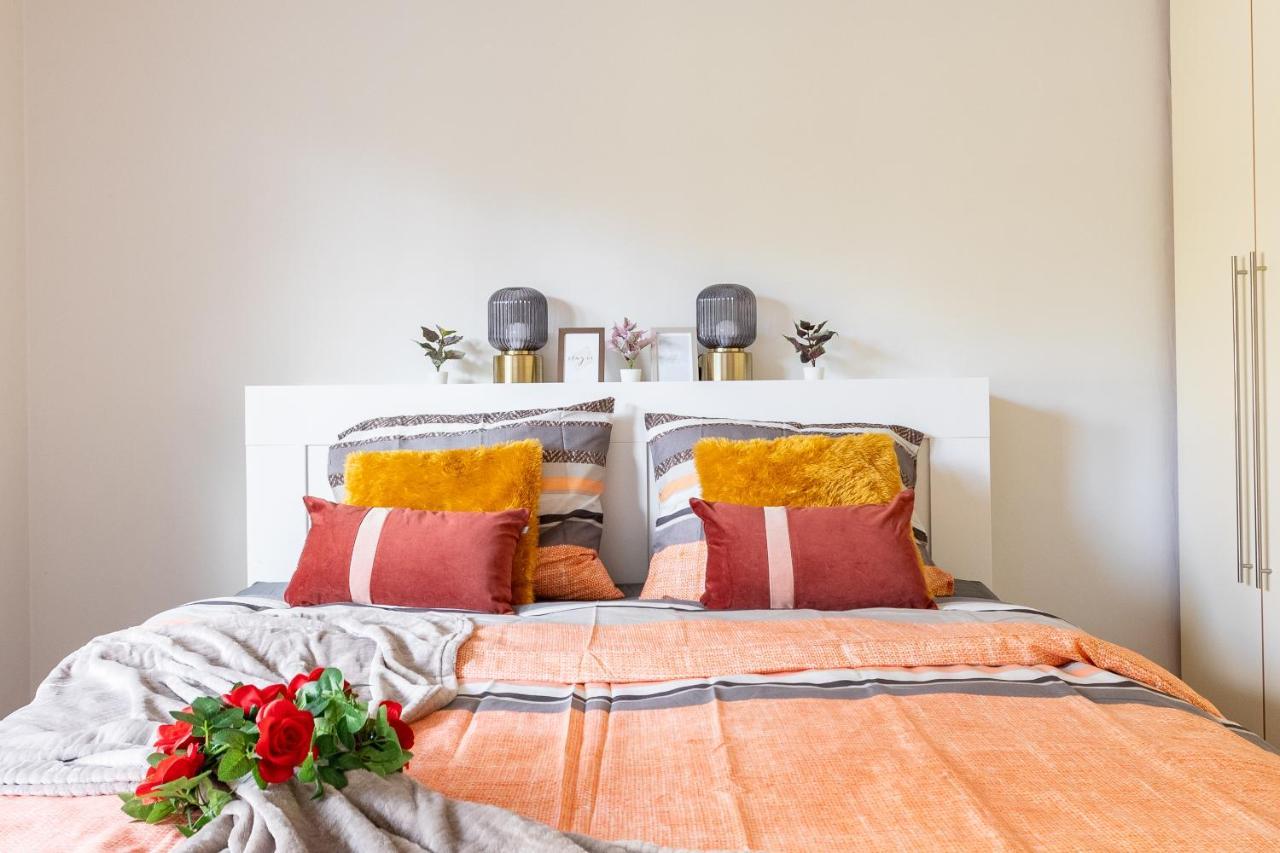 Luxe With Parking & Garden In Wilrijk Antwerp