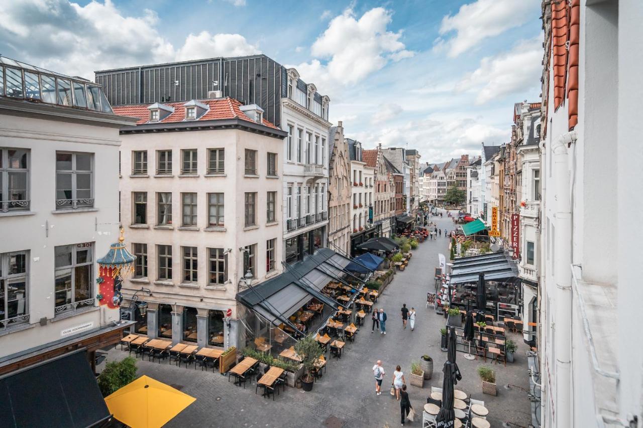 Tempel Cathedral In The Heart Of Apartment