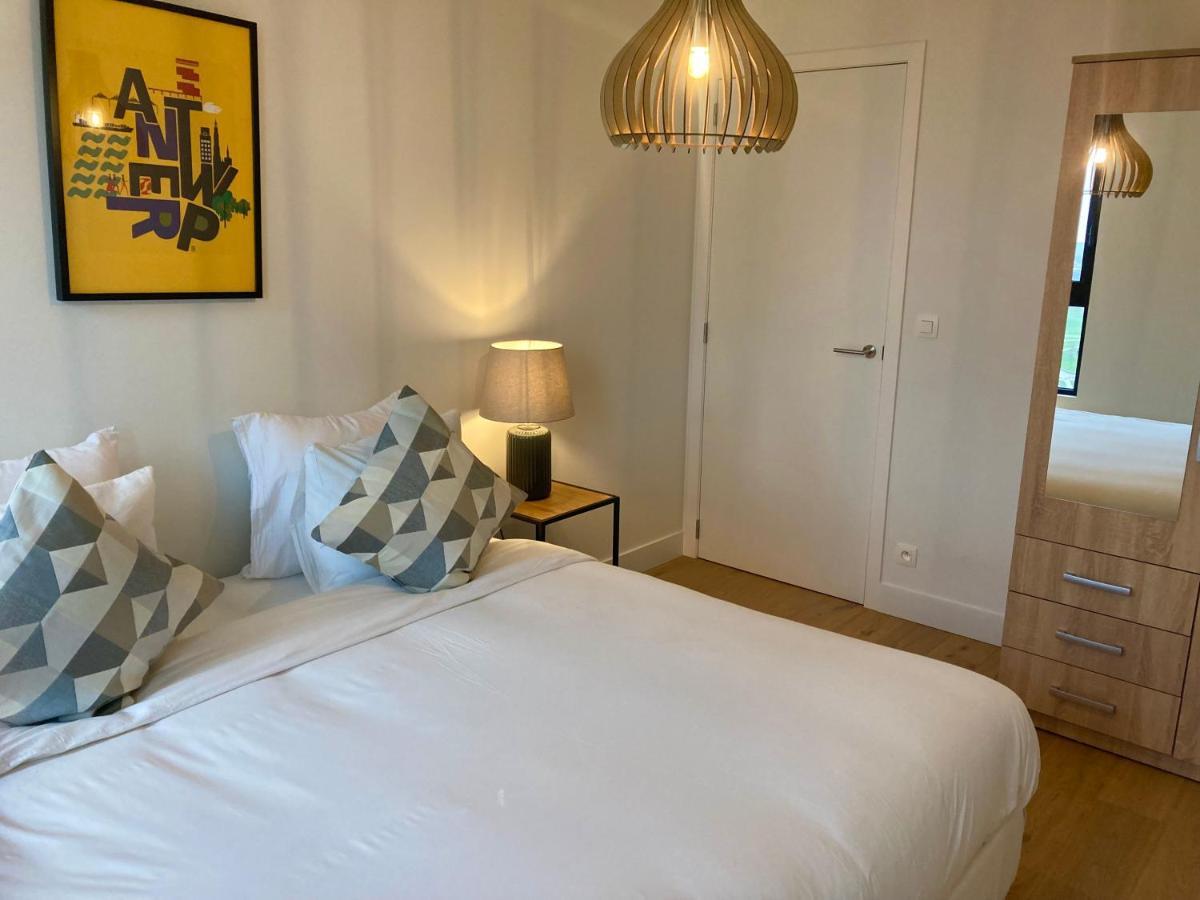 London Tower - Apartment *