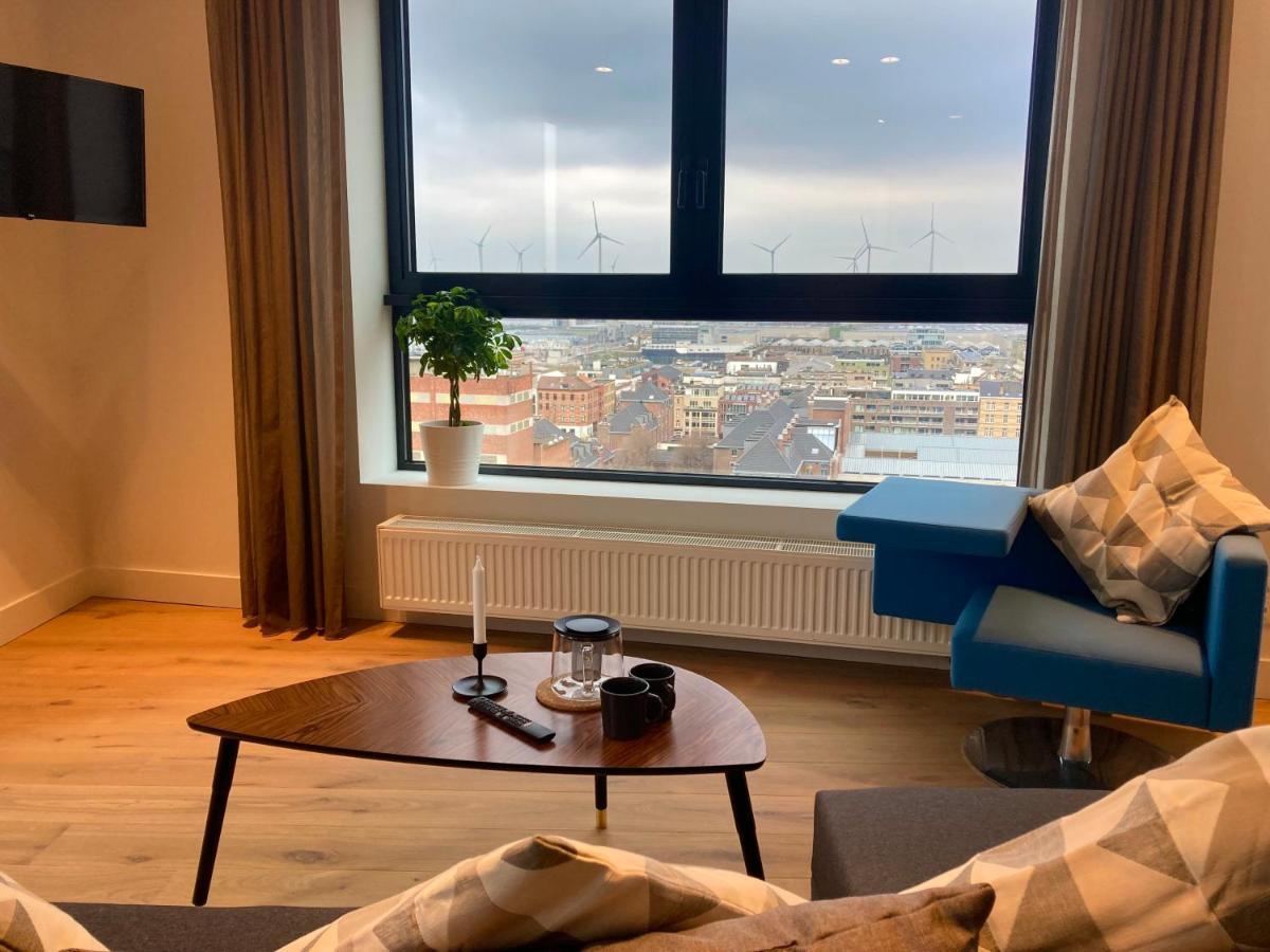 London Tower - Antwerp