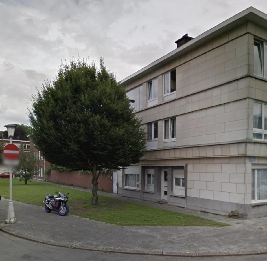 Cosy Corner In Quiet Suburb - Cars Allowed Apartment