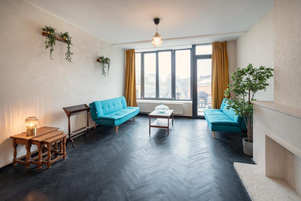 Charming And Spacious Center Apartment