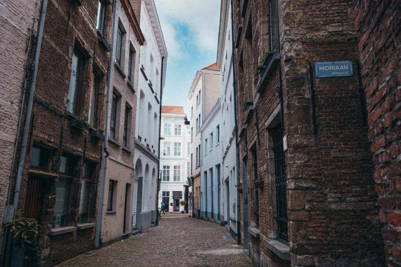 Huize 'de Moriaan' In Historic Center Holiday home Antwerp