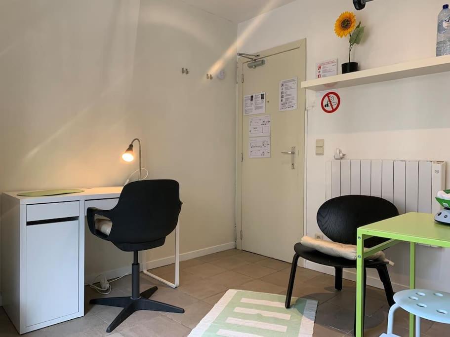 Apartment Bright & Cozy Duplex Studio - Free Parking In August *