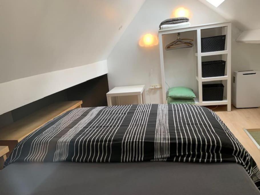 Bright & Cozy Duplex Studio - Free Parking In August * Antwerpen