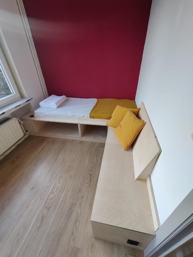 Private In Apartment Antwerp
