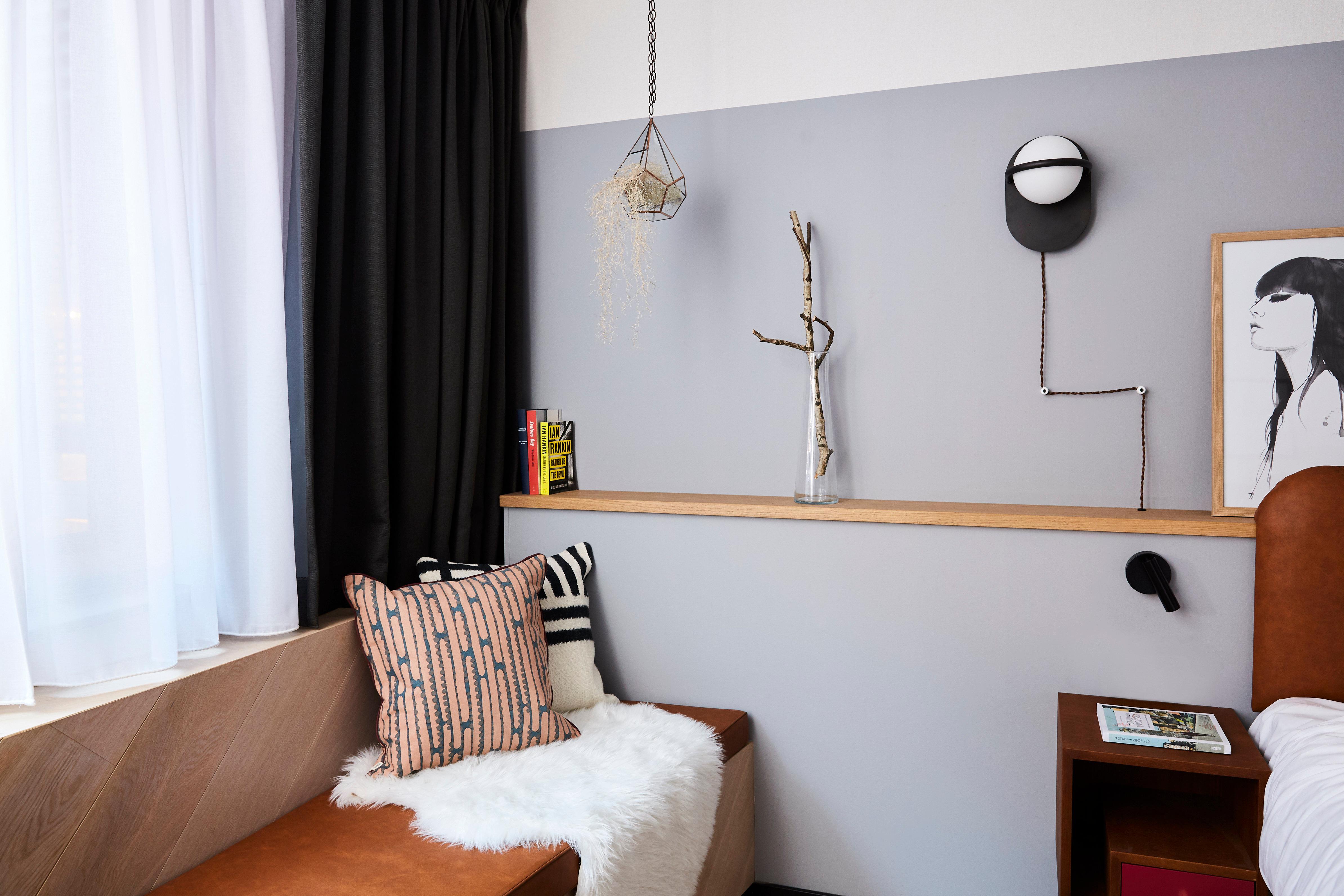 Indigo Centre By Ihg Hotel 4*