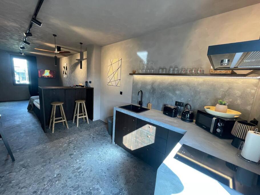 Theatersquare Terrace Cityview Apartment *