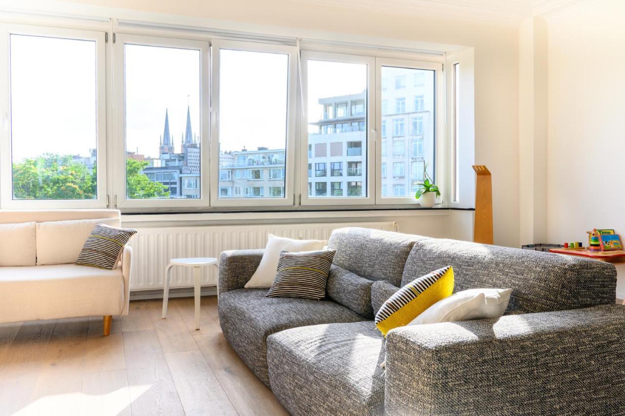 Stylish And Spacious Center Apartment *