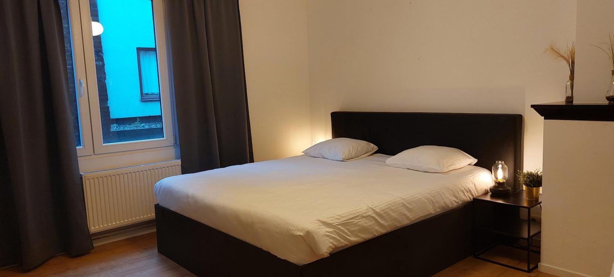 The View - Spacious 2 Bdr Appt In With View * Antwerp