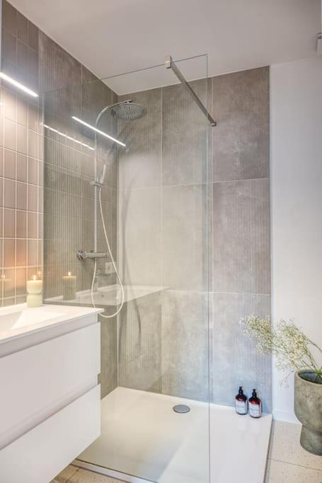 Appartement Smart And Cosy 4p In With Balcony Antwerpen
