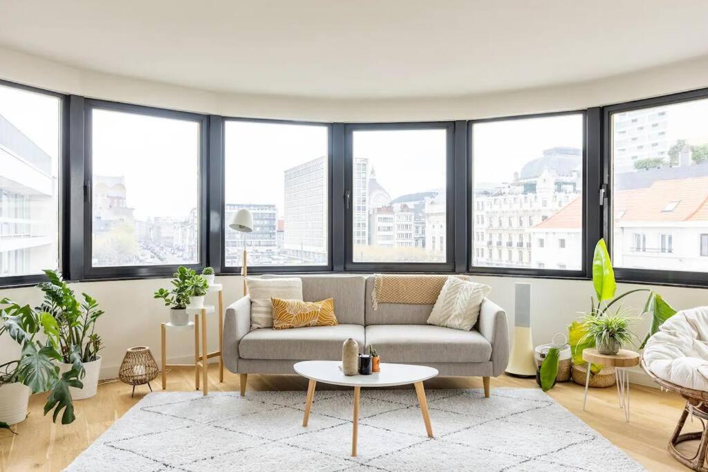 Apartment Private Penthouse With Unique View - *