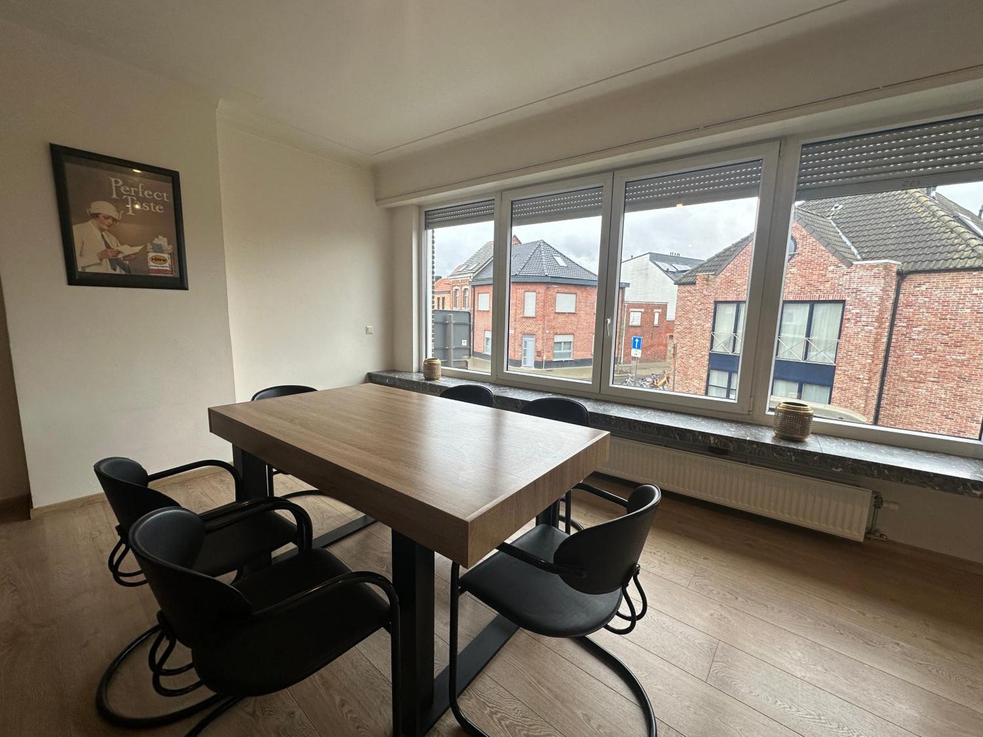 Spacious Next To Port Of Apartment